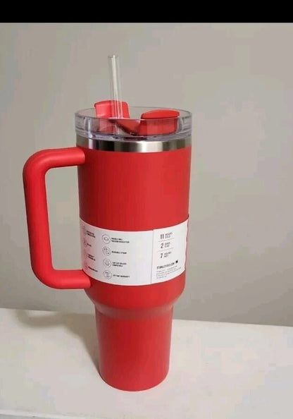 Stanley Target Red Valentine’s Day Exclusive Tumbler 2024 40oz (1.18L) – H2.0 FlowState Quencher with Handle & Straw