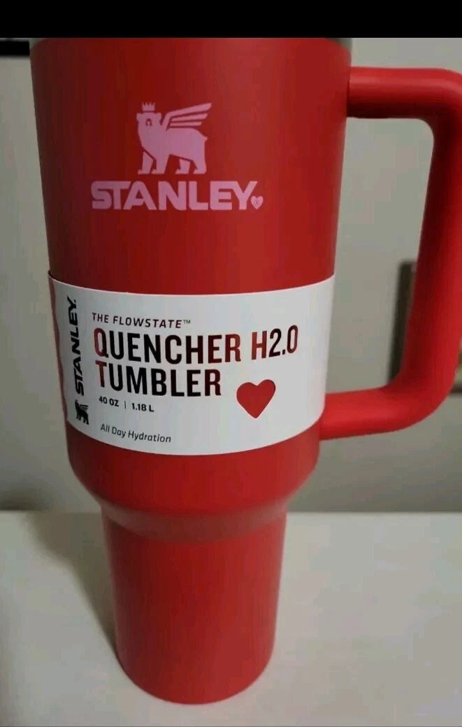 Stanley Target Red Valentine’s Day Exclusive Tumbler 2024 40oz (1.18L) – H2.0 FlowState Quencher with Handle & Straw