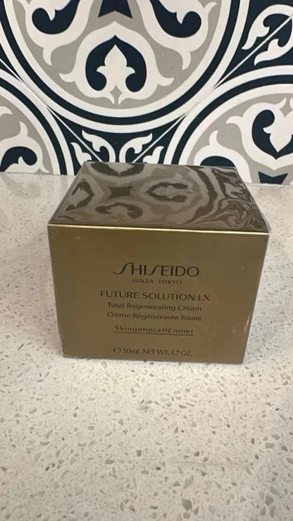 Shiseido Future Solution LX Total Regenerating Cream 50ml / 1.7 Oz Anti-Aging Face Moisturizer