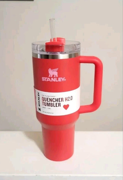 Stanley Target Red Valentine’s Day Exclusive Tumbler 2024 40oz (1.18L) – H2.0 FlowState Quencher with Handle & Straw