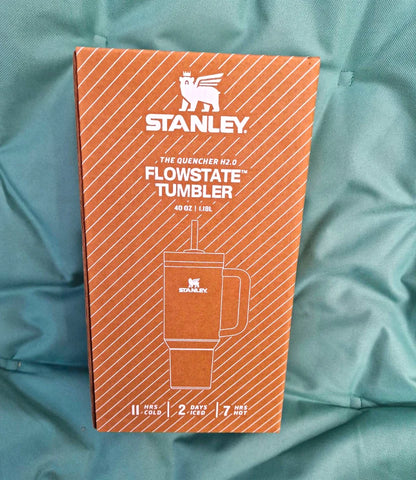 Stanley Quencher H2.0 FlowState Tumbler 40oz (1.18L) – Mist | Double-Wall Vacuum Insulated with Handle & Straw
